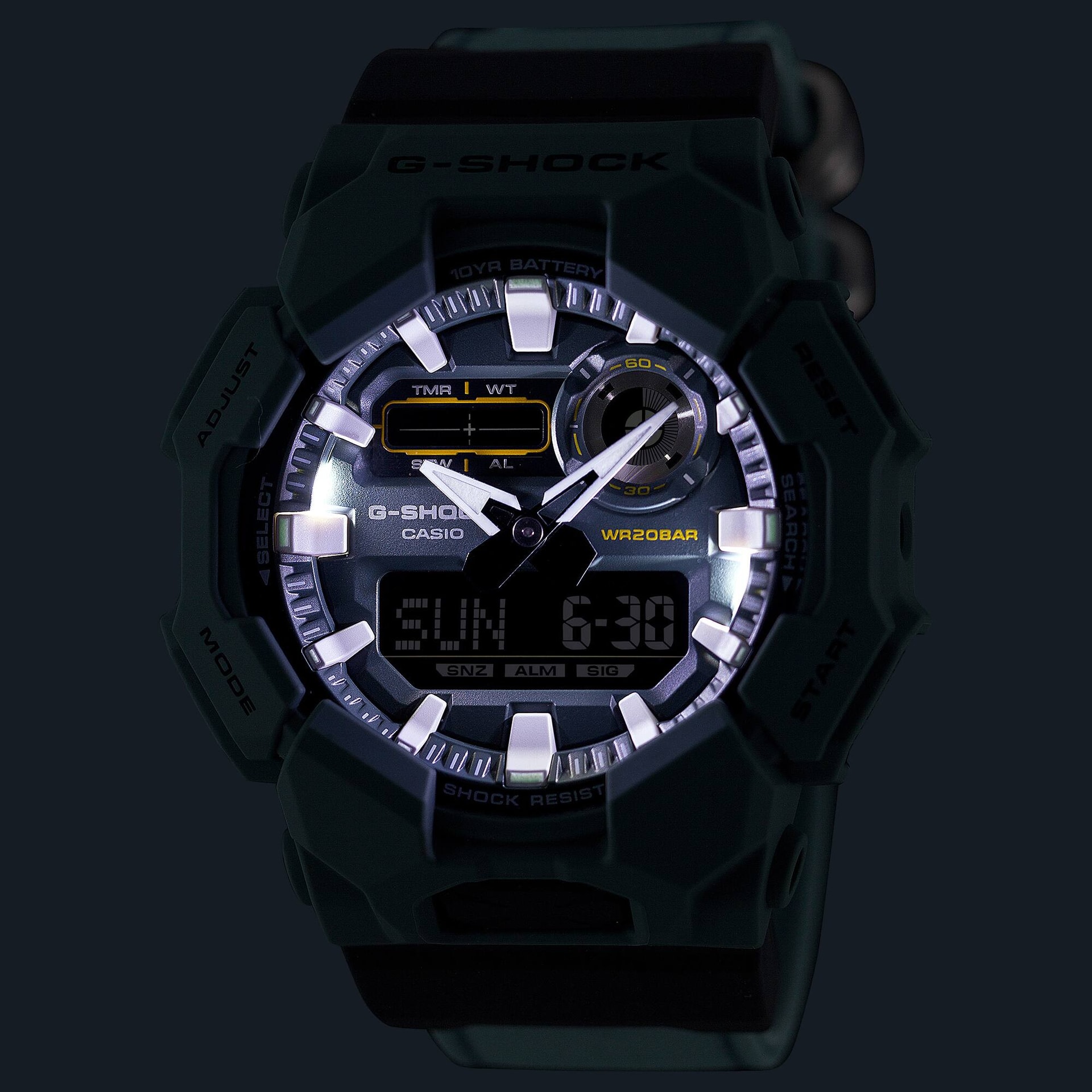 G-Shock GA-010CE-2ADR