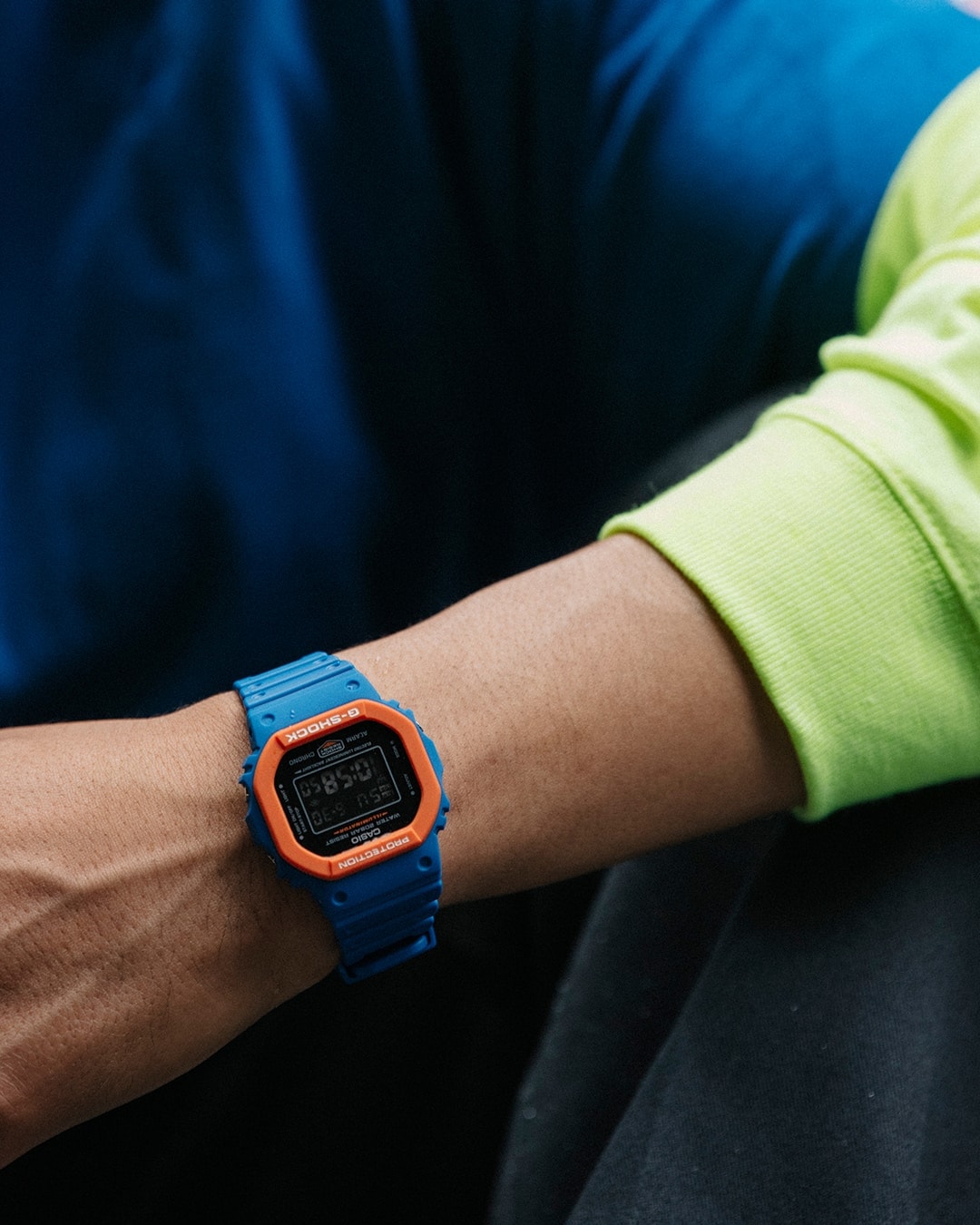 G-Shock DW-5610SC-2DR