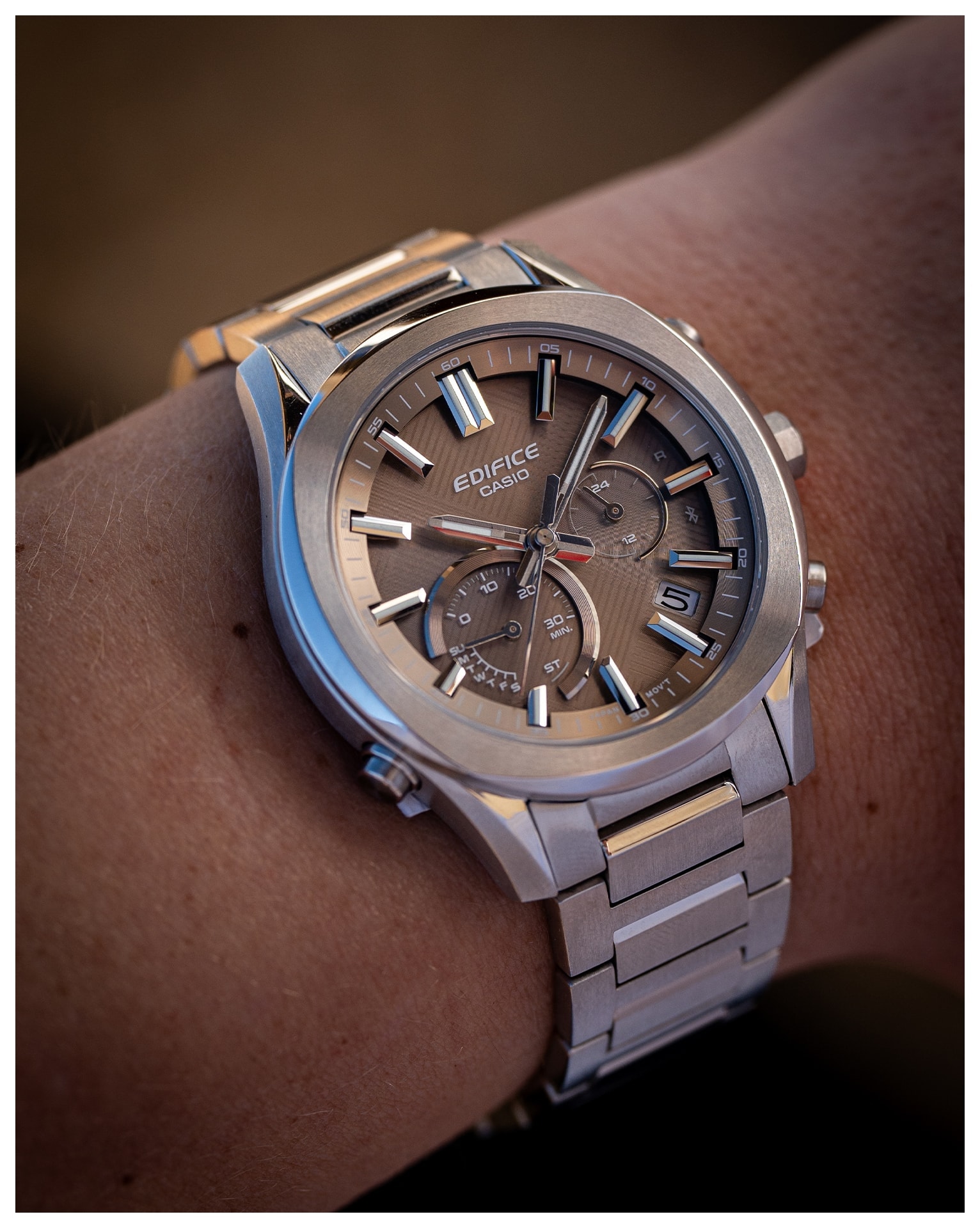 Edifice EQB-1300D-5ADF